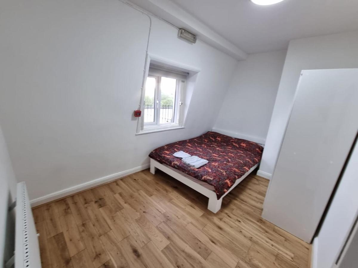 Boutique Contemporary Hyde Park Flat * Londen